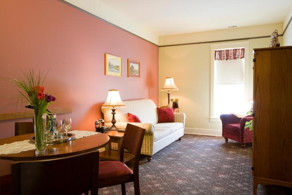 Selkirk Hotel Edmonton Phòng bức ảnh