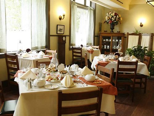 Selkirk Hotel Edmonton Ngoại thất bức ảnh